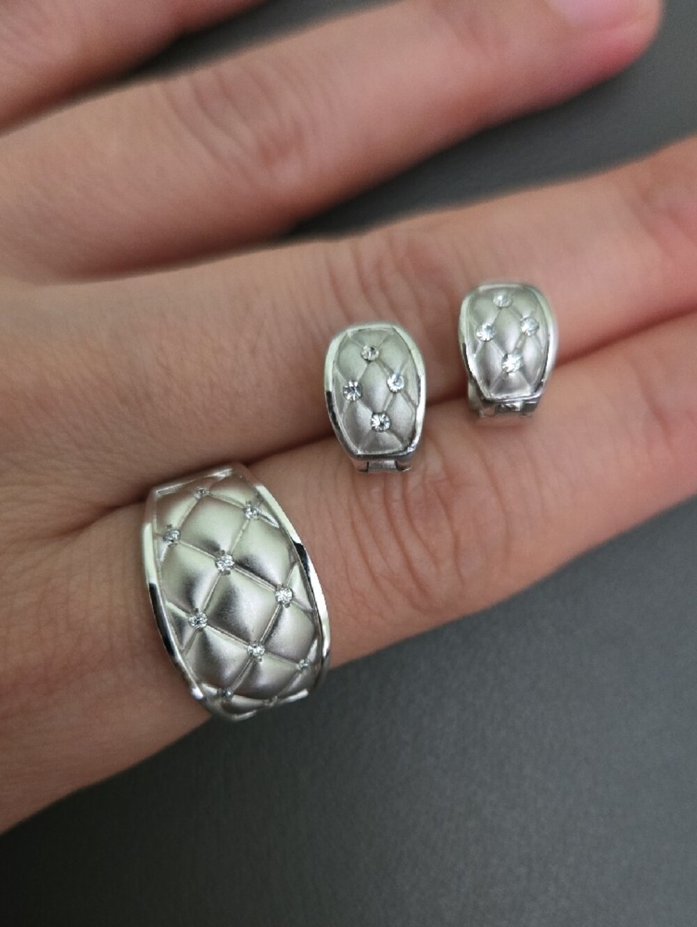 White Gold Over 925 Silver Quilted Dome Ring and Hoop Earring Set